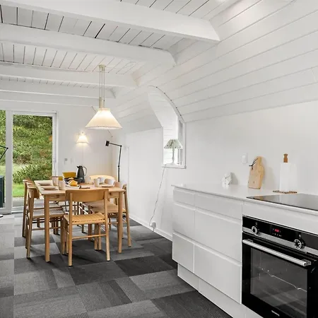 Gorjan - 1-2km From The Sea By Interhome