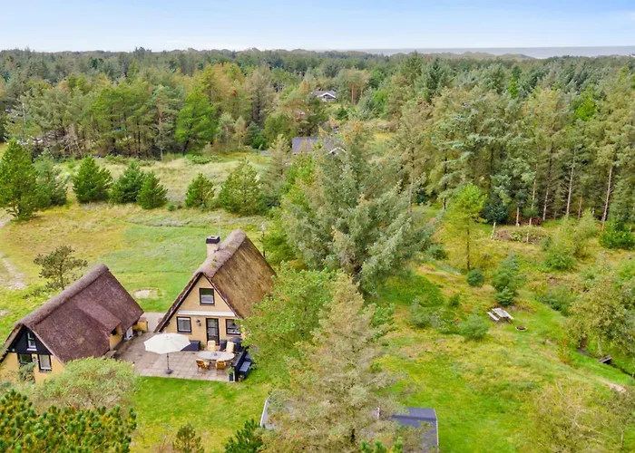 Gorjan - 1-2km From The Sea By Interhome Saltum